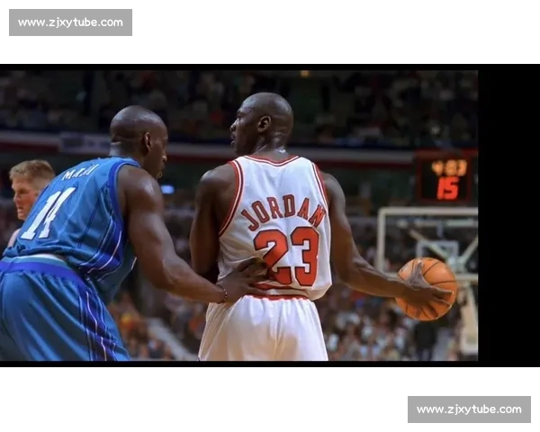 乔丹与奥尼尔巅峰对决篮球时代双雄传奇之争历史舞台风格力量速度荣耀碰撞